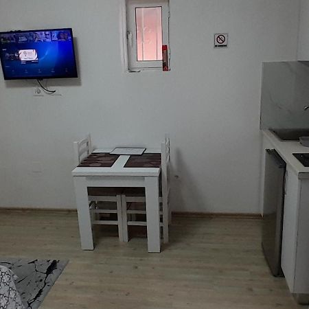Klent Studio Apartment Pogradec Exteriér fotografie